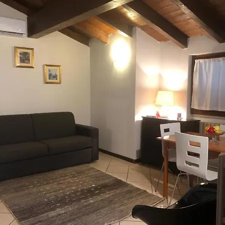 Confort La Volta Apartment